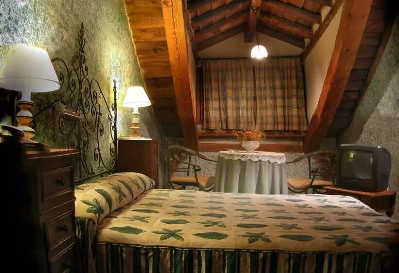 اتاق استاندارد با وان آب گرم, Posada El Zaguan