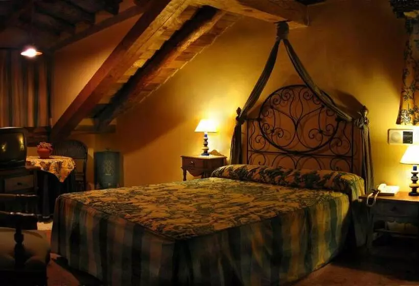 اتاق استاندارد با وان آب گرم, Posada El Zaguan
