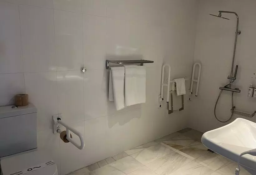 Chambre Basique avec Balcon, Aromar