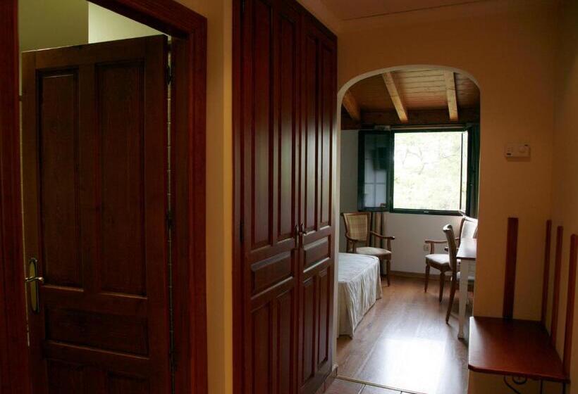 标准间, Balneario Cervantes