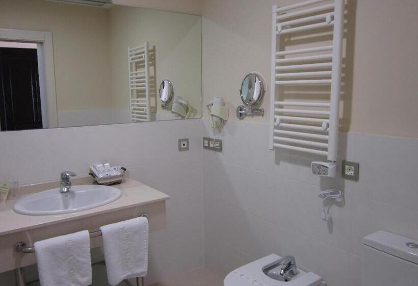 Номер Стандарт, Balneario Cervantes