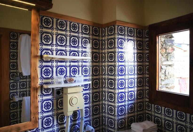 Quarto Triplo Estandar, Can Borrell