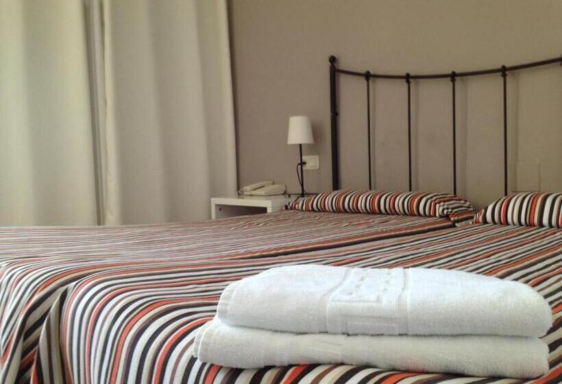 标准单人间, Casa Del Mar Hotel & Apartaments