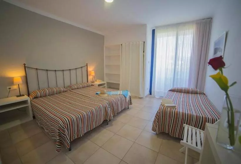 Standard Kolmen Hengen Huone, Casa Del Mar Hotel & Apartaments