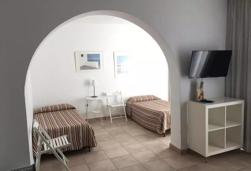 Standard Neljän Hengen Huone, Casa Del Mar Hotel & Apartaments