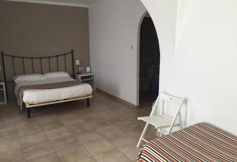 四人标准间, Casa Del Mar Hotel & Apartaments