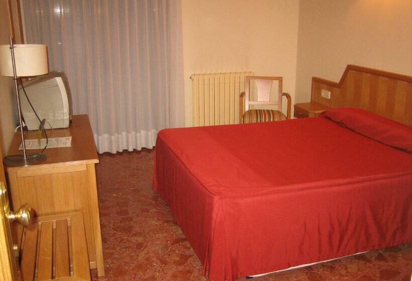 标准单人间, Chane