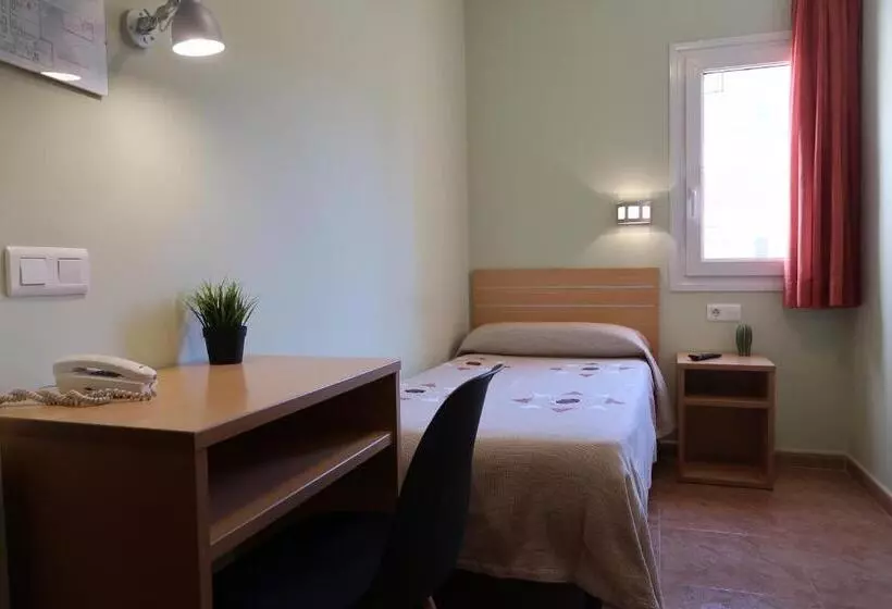 Standard Enkeltværelse, El Cami