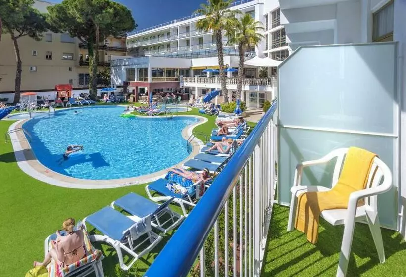 اتاق استاندارد با چشم‌انداز استخر, Ght Costa Brava & Spa