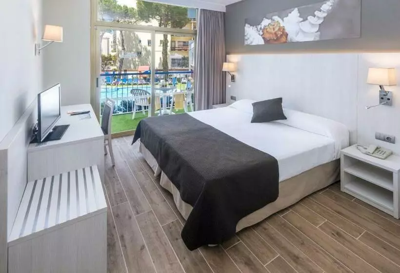 اتاق استاندارد با چشم‌انداز استخر, Ght Costa Brava & Spa