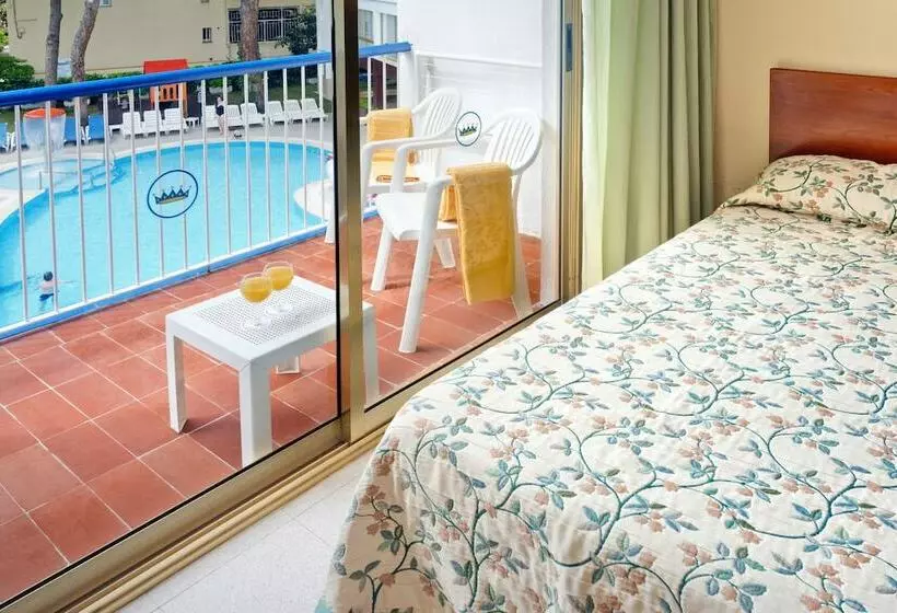 اتاق استاندارد با چشم‌انداز استخر, Ght Costa Brava & Spa