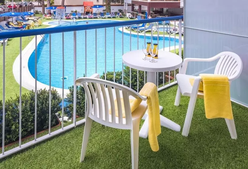 اتاق استاندارد با چشم‌انداز استخر, Ght Costa Brava & Spa