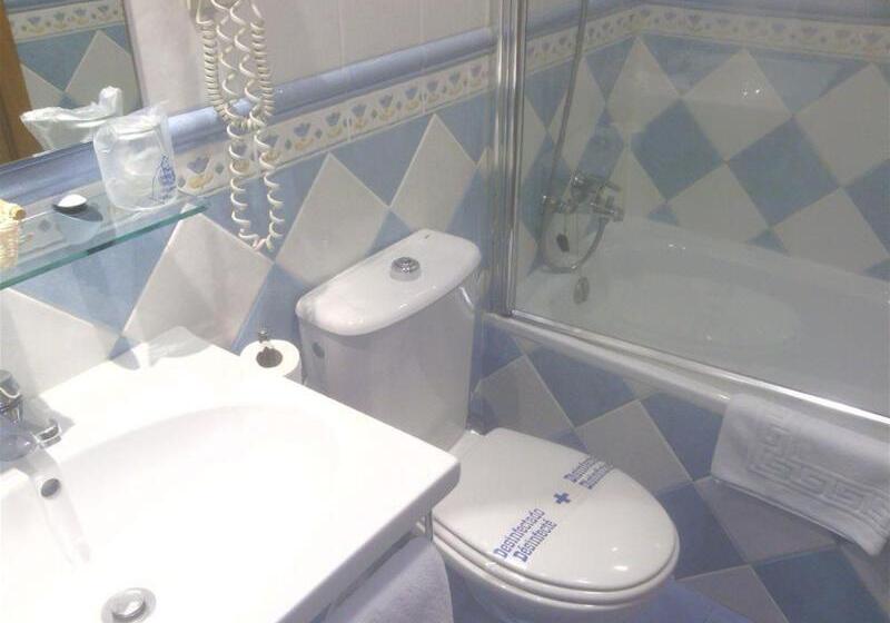 اتاق استاندارد, Goya