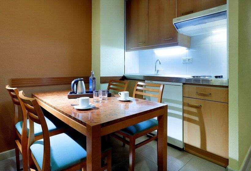 Апартаменты 1 Спальня, Hesperia Sant Joan