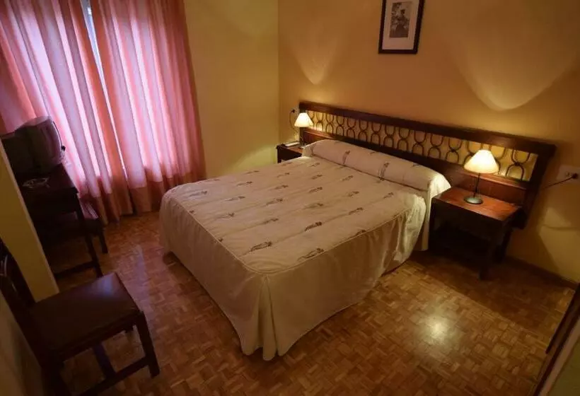 اتاق استاندارد, Hostal Blazquez Sanchez