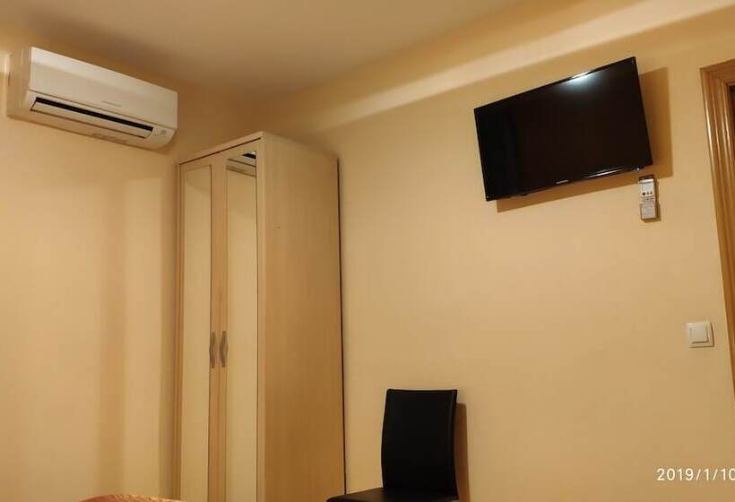 غرفة قياسية, Hostal Hispanico I