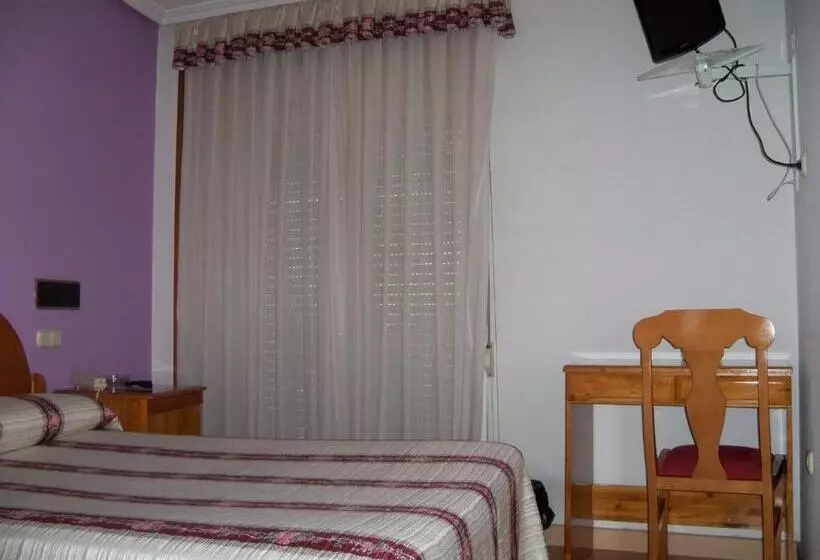 スタンダードルーム, Hostal Virgen Del Villar