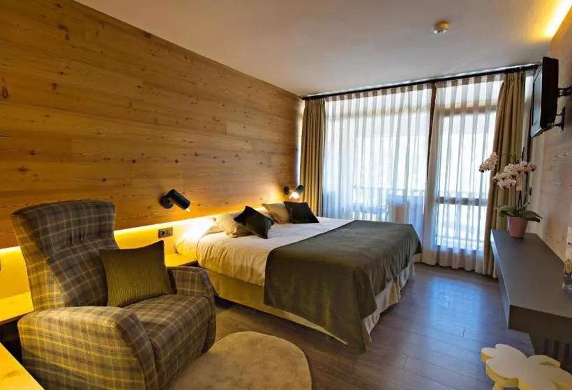 Superior Room, La Coma