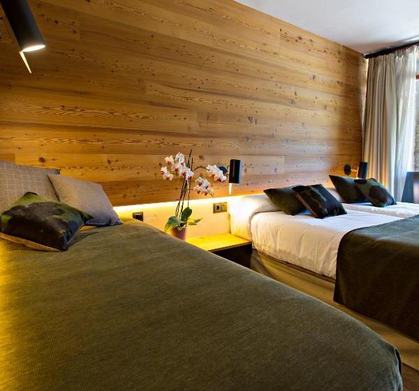 غرفة سوبيريور ثلاثية, La Coma