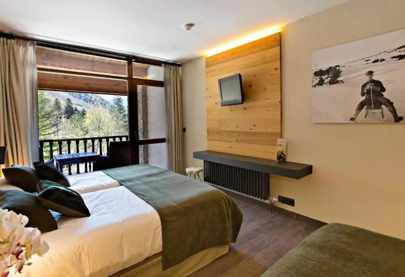 Superior Triple Room, La Coma