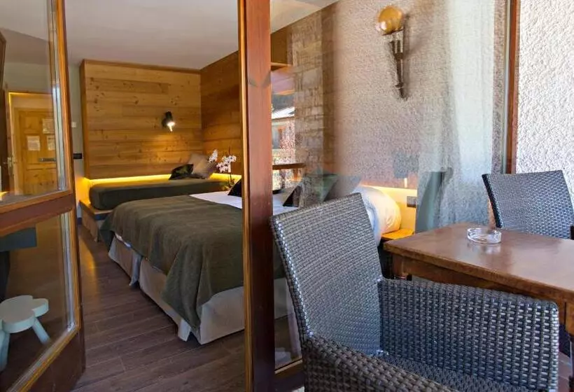 Superior Triple Room, La Coma