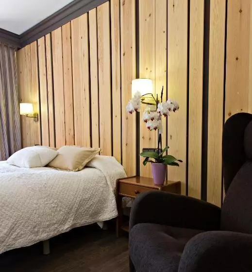 Standard Room with Balcony, La Coma