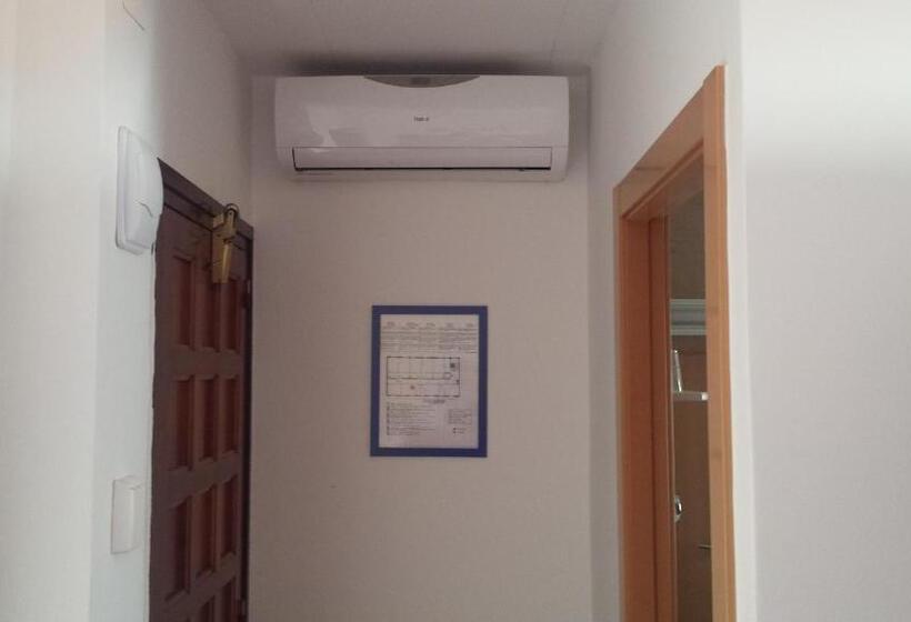 חדר סטנדרט, Mediterrani Express