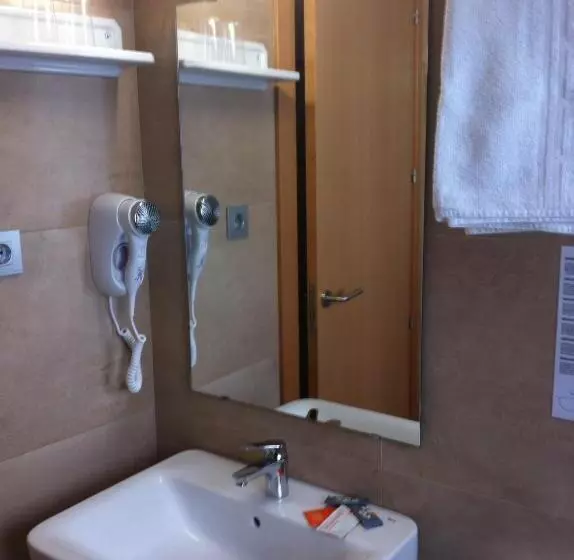 Camera Tripla Standard, Mediterrani Express