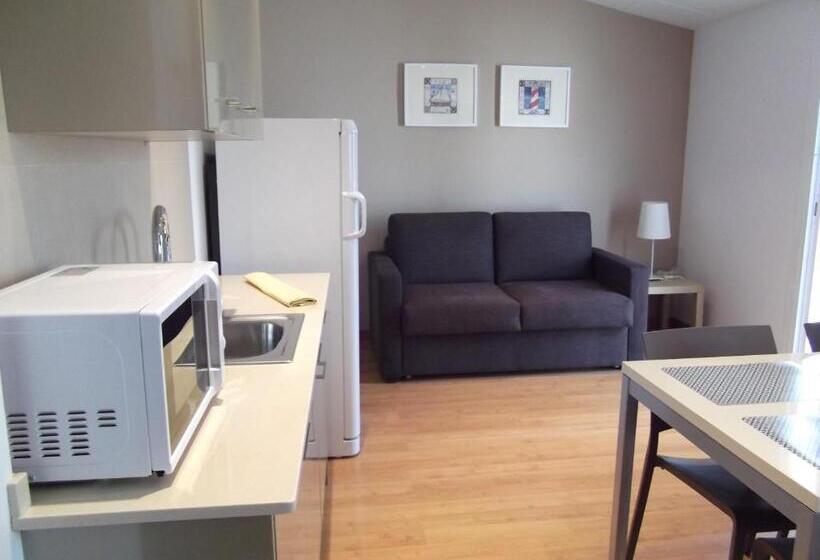 חדר סופריור, Mediterrani Express