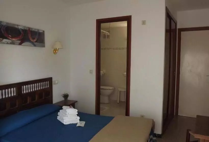 Quarto Economy Interior, Miami