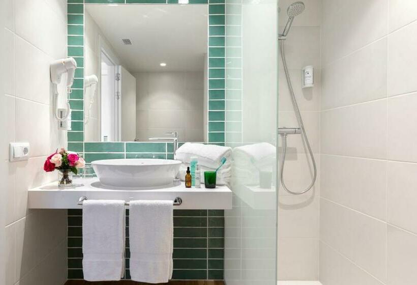 スタンダードルーム, Prestige Sant Marc