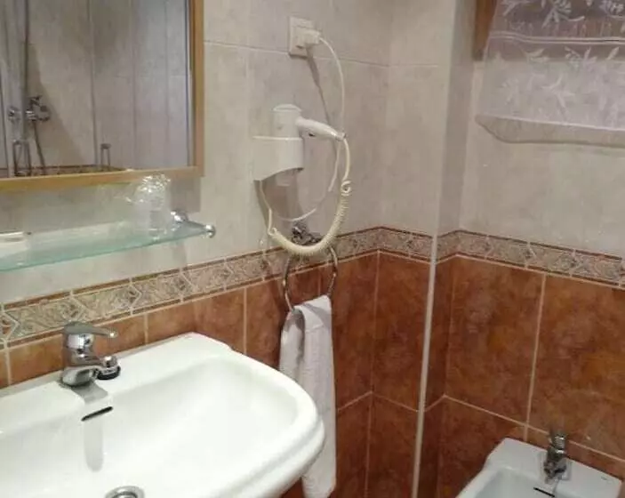 スタンダードシングルルーム, Arenal Suites Bilbao