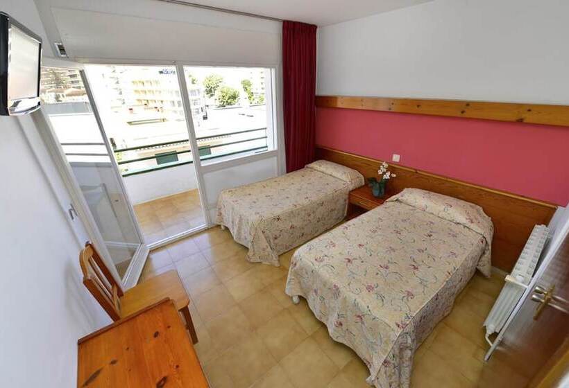 バルコニー付きスタンダードルーム, Hostal Magnolia