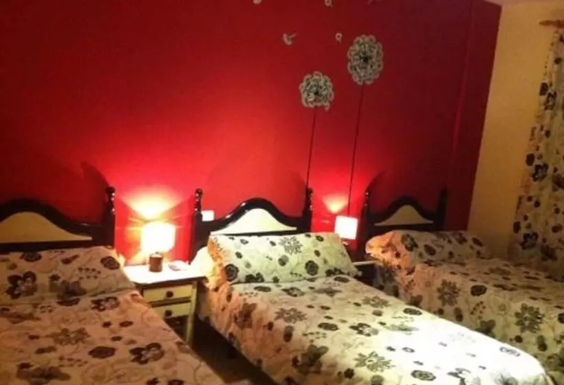 Standard 3 Pers. Værelse, Hostal Neptuno