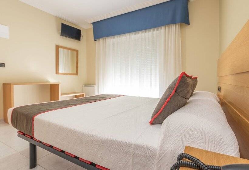 Quarto Estandar, Casa Marín