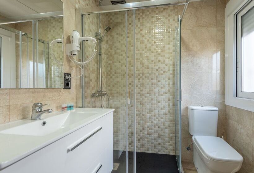 Quarto Triplo Estandar, Casa Marín