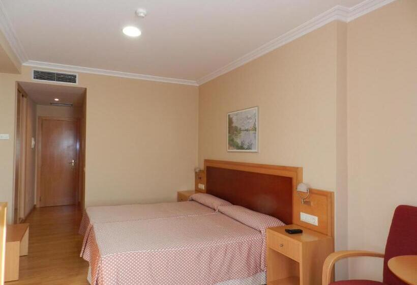 オーシャンビュースタンダードルーム, Costa Verde