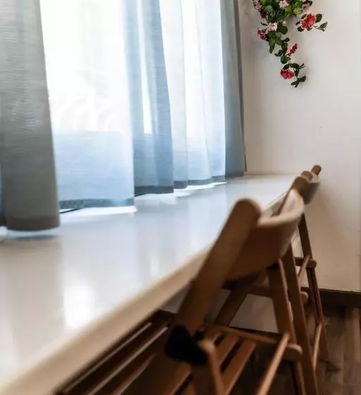اتاق خانوادگی, Fonda Can Dalfo By Vivere Stays