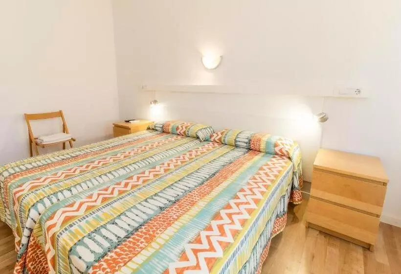 اتاق اکونومی, Fonda Can Dalfo By Vivere Stays