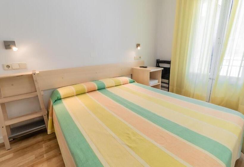 Номер Стандарт с Балконом, Fonda Can Dalfo By Vivere Stays