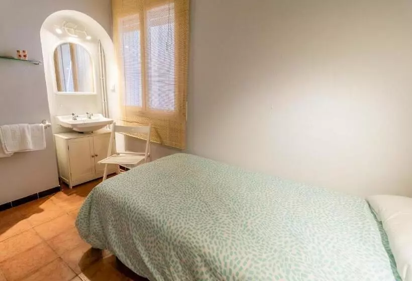 اتاق استاندارد با سرویس بهداشتی مشترک, Fonda Can Dalfo By Vivere Stays