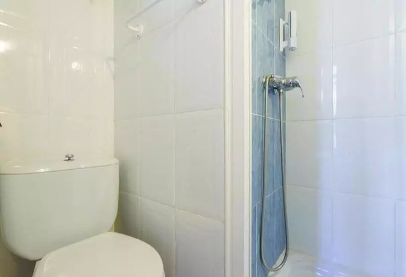 اتاق استاندارد با بالکن, Hostal Austria