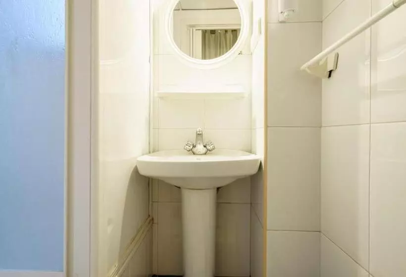 اتاق استاندارد اینتریور, Hostal Austria