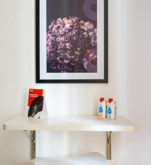 Chambre Standard avec Balcon, Hostal Austria