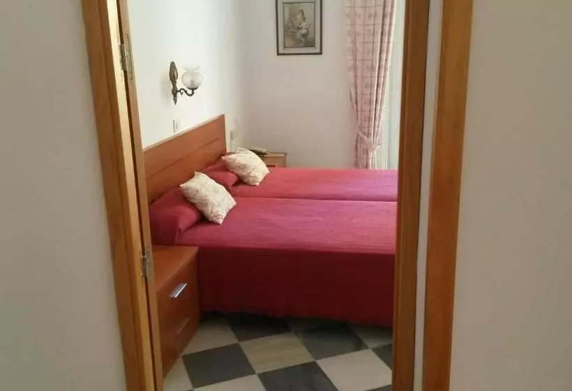 Habitación Cuádruple Estándar, Hostal Centro Sol