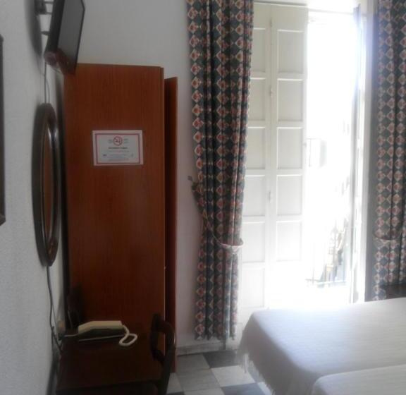 Quarto Estandar, Hostal Centro Sol