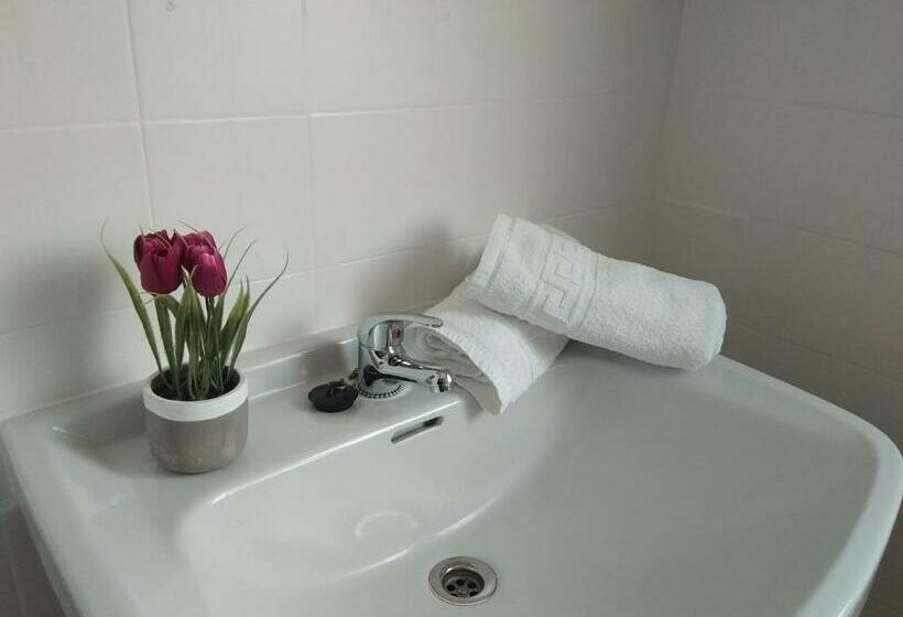 Номер Стандарт, Hostal Garamar