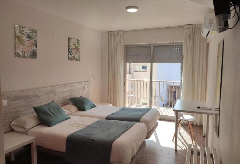 Номер Стандарт, Hostal Garamar
