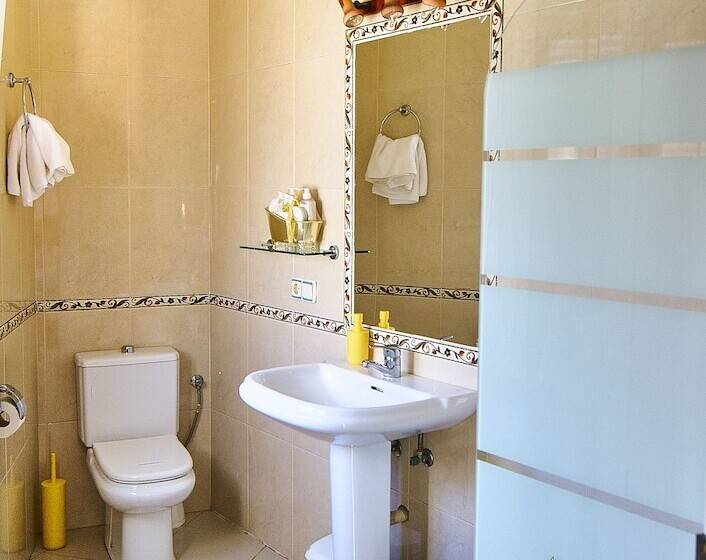 スタンダードルーム, Hostal Restaurante La Nina