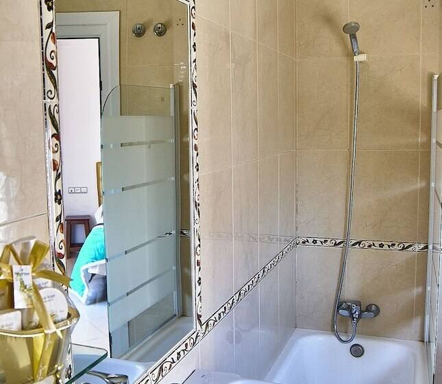 ファミリールーム, Hostal Restaurante La Nina